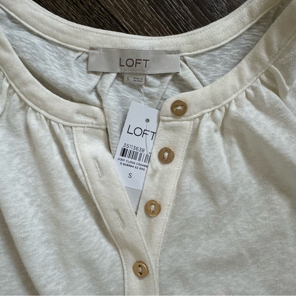 Women’s LOFT Cream Slub Knit Dolman Henley Top Size S NWT! - Picture 6 of 10